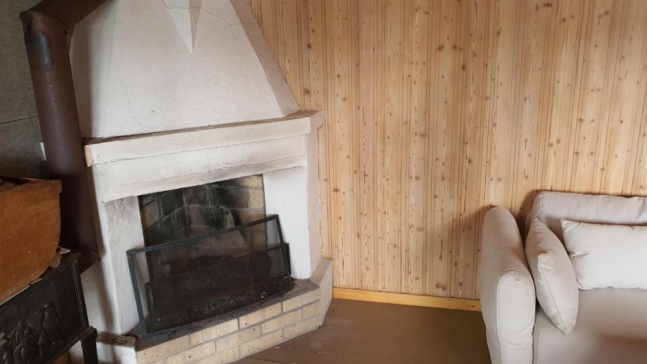 Cabin In The Woods, Lolandsvannet Near Kristiansand ヴェネスラ エクステリア 写真