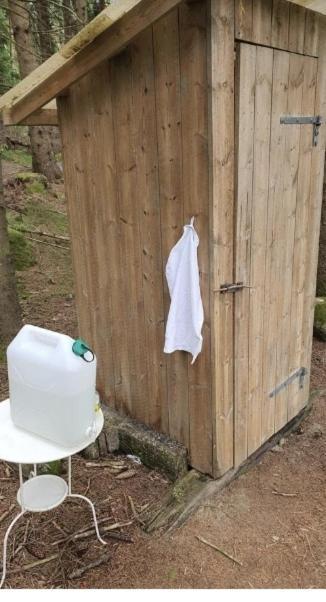 Cabin In The Woods, Lolandsvannet Near Kristiansand ヴェネスラ エクステリア 写真